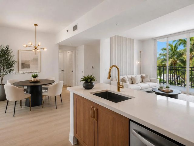 350 N Federal Highway #707, Boynton Beach