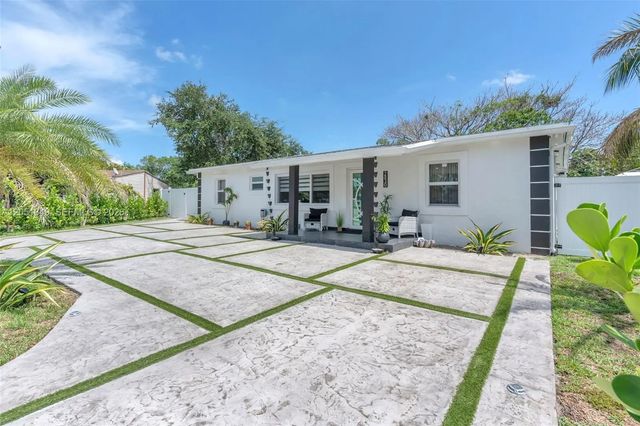 2 of 55 - 2830 Nw 156th Street, Miami Gardens, FL
