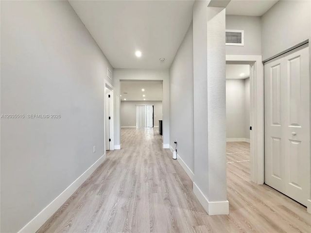 3 of 35 - 2159 Se 1st Street, Homestead, FL