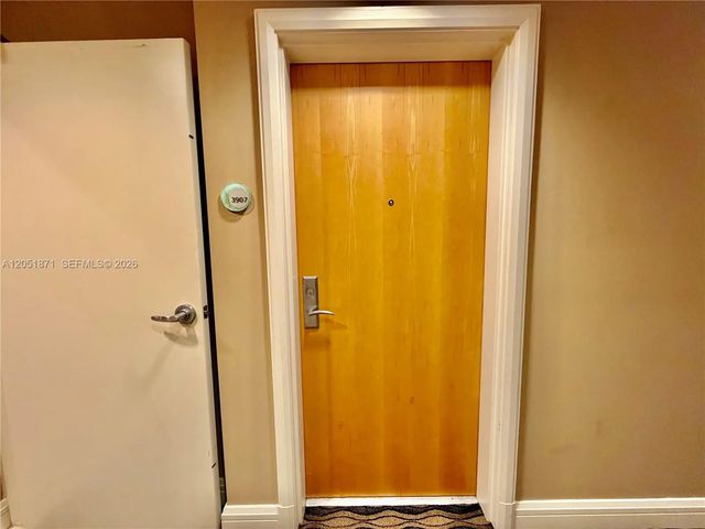 5 of 44 - 253 Ne 2nd Street #3907, Miami, FL