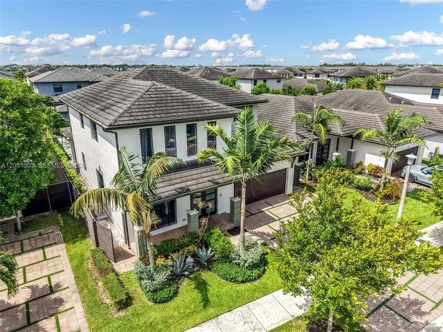 3 of 82 - 8900 Nw 161st Terrace, Miami Lakes, FL
