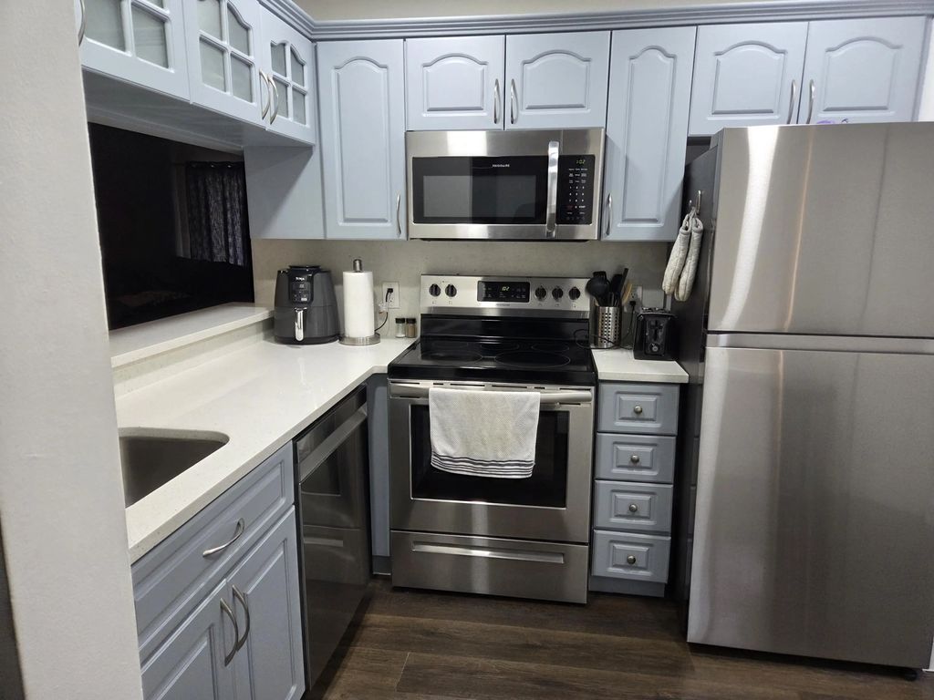 1020 Coral Club Drive #1020, Coral Springs