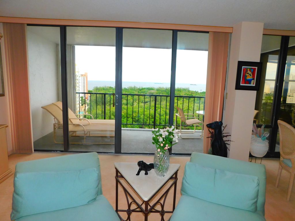 936 Intracoastal Drive #16e, Fort Lauderdale