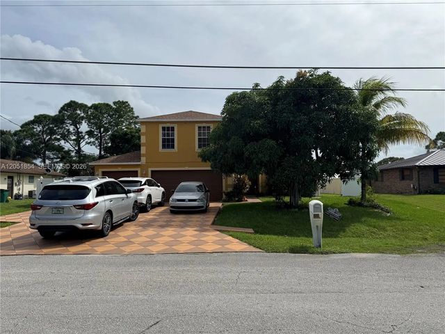 2 of 50 - 402 Se Crosspoint Drive, Port St. Lucie, FL