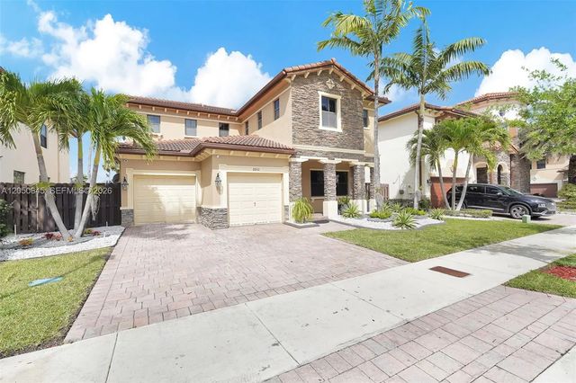 8910 Nw 98th Court, Doral