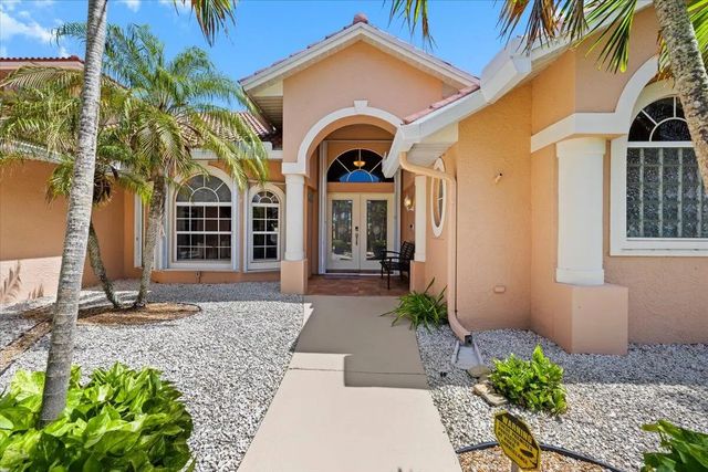 4 of 30 - 2001 Cypress Avenue, Fort Pierce, FL