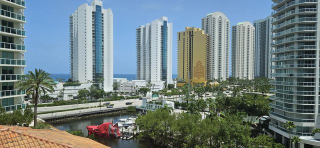 5 of 45 - 200 Sunny Isles Boulevard #2-806, Sunny Isles Beach, FL