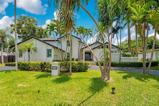 8265 Sw 176th Terrace, Palmetto Bay