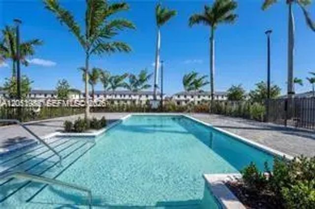 3 of 56 - 4941 Peacock Way #5838, Dania Beach, FL
