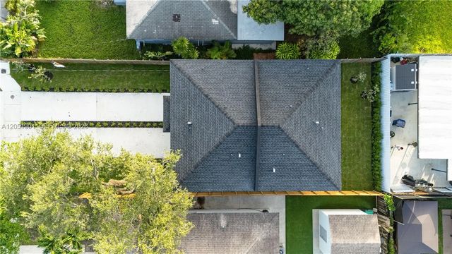 2 of 18 - 2323 Nw 55th Terrace, Miami, FL