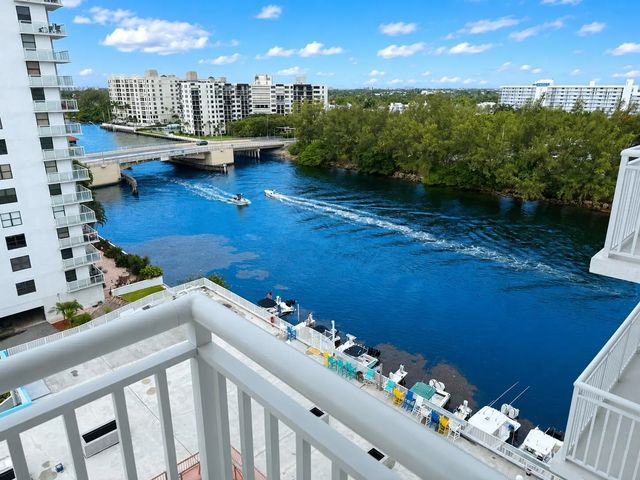 5 of 32 - 1505 N Riverside Drive #1002, Pompano Beach, FL