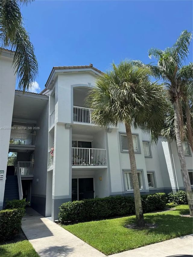 2600 S University Drive #103, Davie