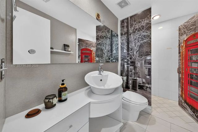 2 of 40 - 2950 Ne 188th Street #406, Aventura, FL