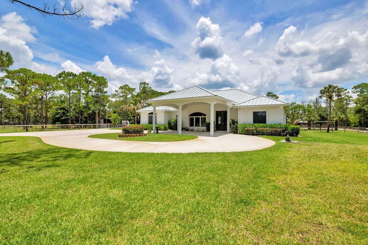 CALOOSA Real Estate listing B26051275, Palm Beach Gardens FL