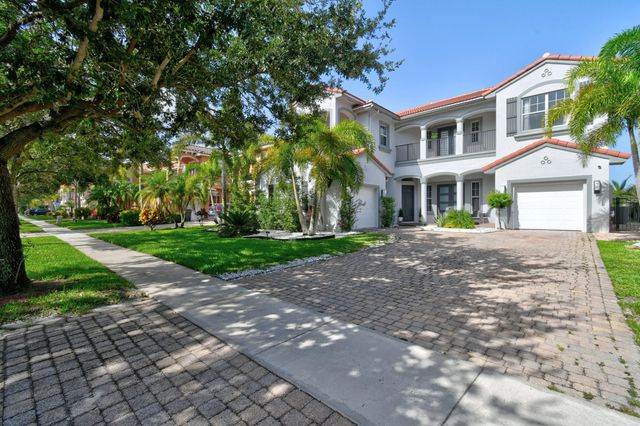 2 of 85 - 700 Cresta Circle, West Palm Beach, FL