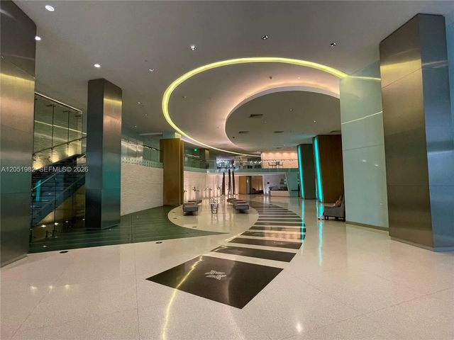 3 of 26 - 92 Sw 3rd Street #5012, Miami, FL