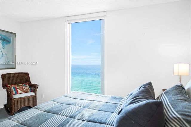 4001 S Ocean Drive #12p, Hollywood