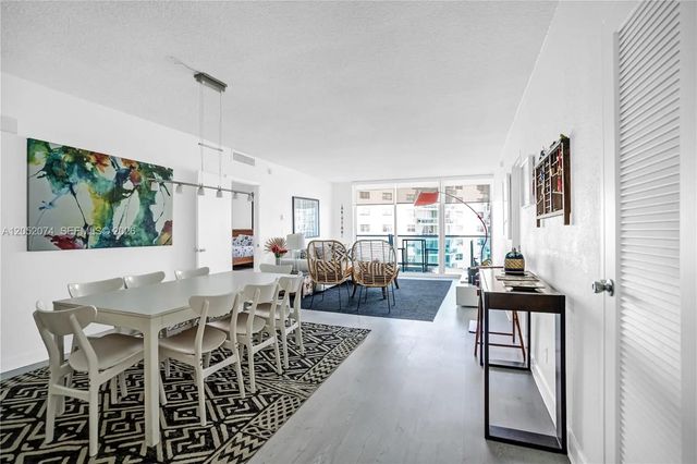 4 of 12 - 4001 S Ocean Drive #12p, Hollywood, FL