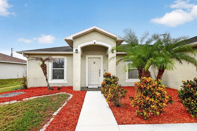 324 Sw Kestor Drive, Port St. Lucie