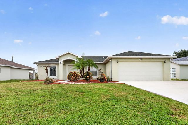 2 of 32 - 324 Sw Kestor Drive, Port St. Lucie, FL