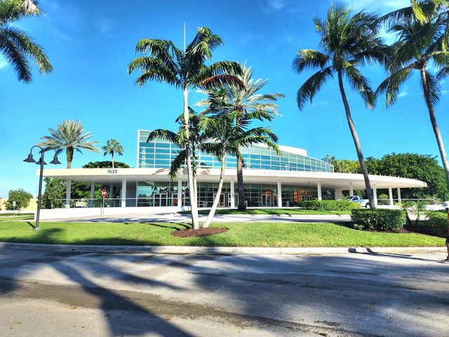 3 of 33 - 7751 Southampton Terrace #201, Tamarac, FL