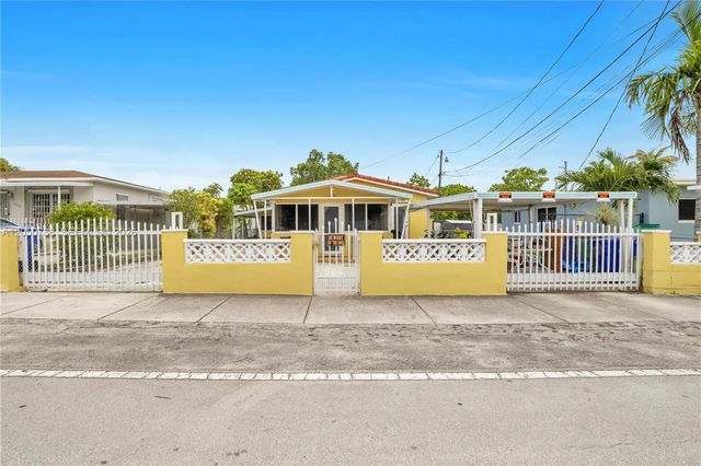 1052 Nw 25th Avenue, Miami