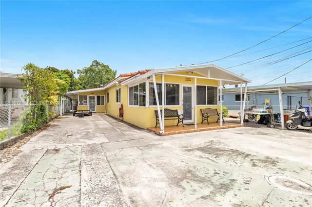 2 of 49 - 1052 Nw 25th Avenue, Miami, FL