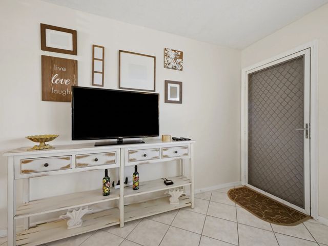 5 of 40 - 350 Horizons E #302, Boynton Beach, FL