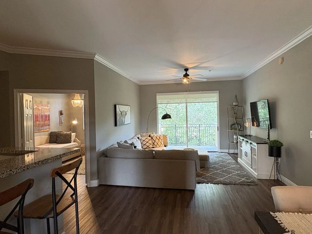 11780 Saint Andrews Place #302, Wellington