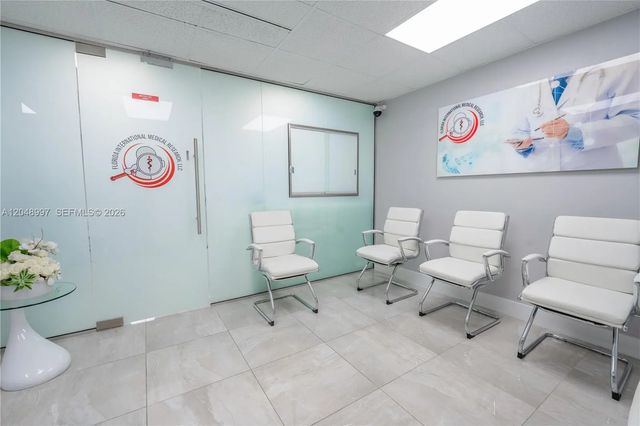 3 of 28 - 747 Ponce De Leon Boulevard #402, Coral Gables, FL