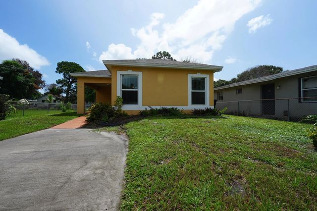 3 of 15 - 710 N 23rd Street, Fort Pierce, FL