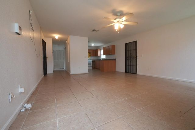 5 of 15 - 710 N 23rd Street, Fort Pierce, FL