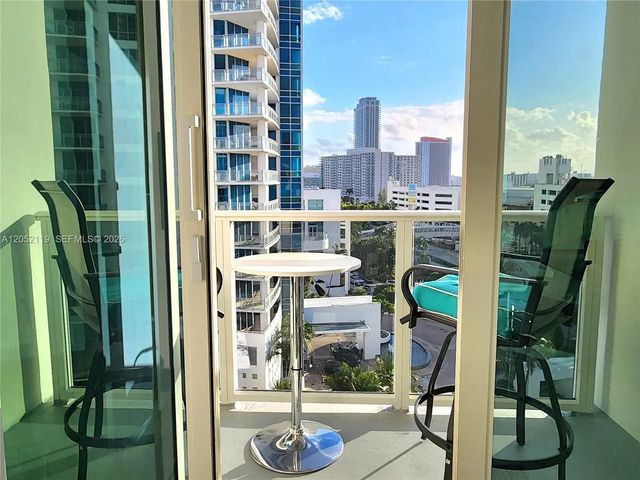 5 of 30 - 3505 S Ocean Drive #901, Hollywood, FL