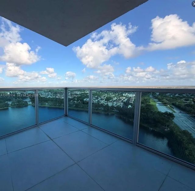 3 of 33 - 2641 N Flamingo Road #2208n, Sunrise, FL