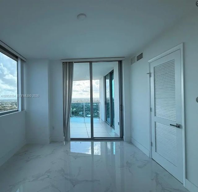 5 of 33 - 2641 N Flamingo Road #2208n, Sunrise, FL