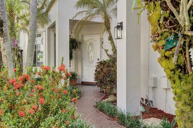 10073 Nw 5th Street, Plantation