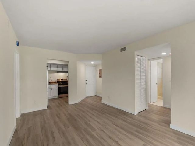 4 of 39 - 1505 Se Royal Green Circle #103, Port St. Lucie, FL