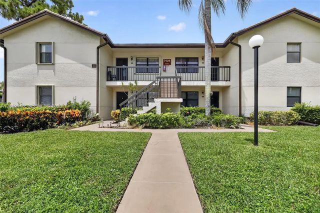 7626 Tahiti Lane #204, Lake Worth