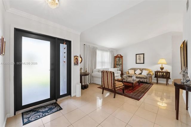 5 of 39 - 5741 W Waterford Drive, Davie, FL