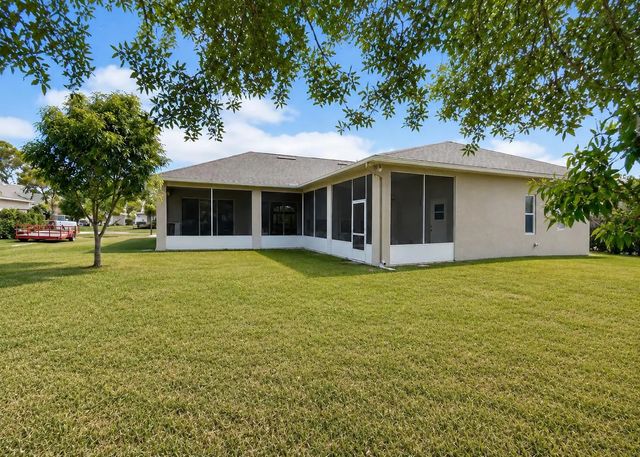 3 of 19 - 2811 Serenity Circle S, Fort Pierce, FL