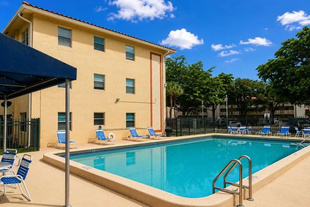 3246 Nw 102nd Terrace #308-f, Coral Springs