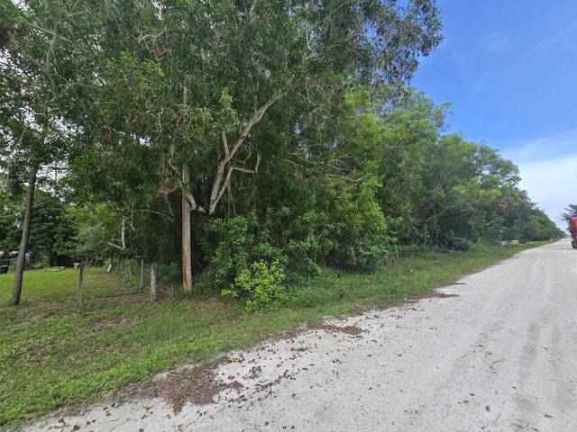 2 of 6 - 17665 46th Court N, The Acreage, FL