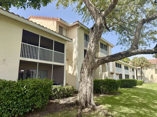 7206 Glenmoor Drive, West Palm Beach