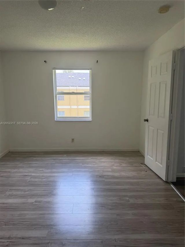 2451 Nw 56th Avenue #1-205, Lauderhill