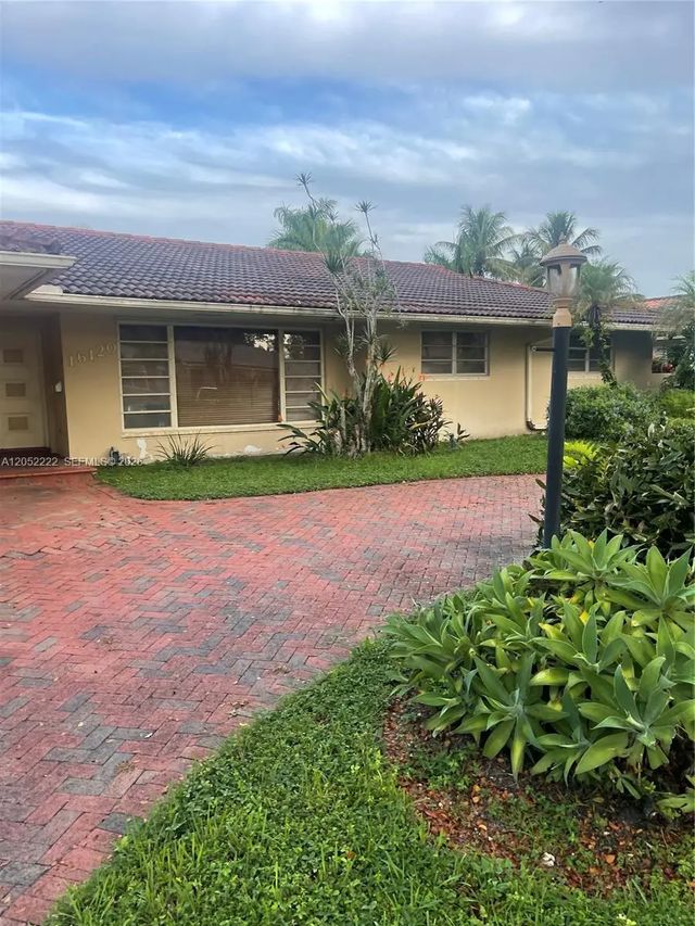 2 of 5 - 16120 E Troon Circle, Miami Lakes, FL