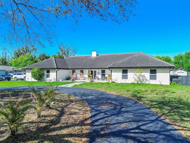 3 of 56 - 5431 Sw 109th Avenue, Davie, FL