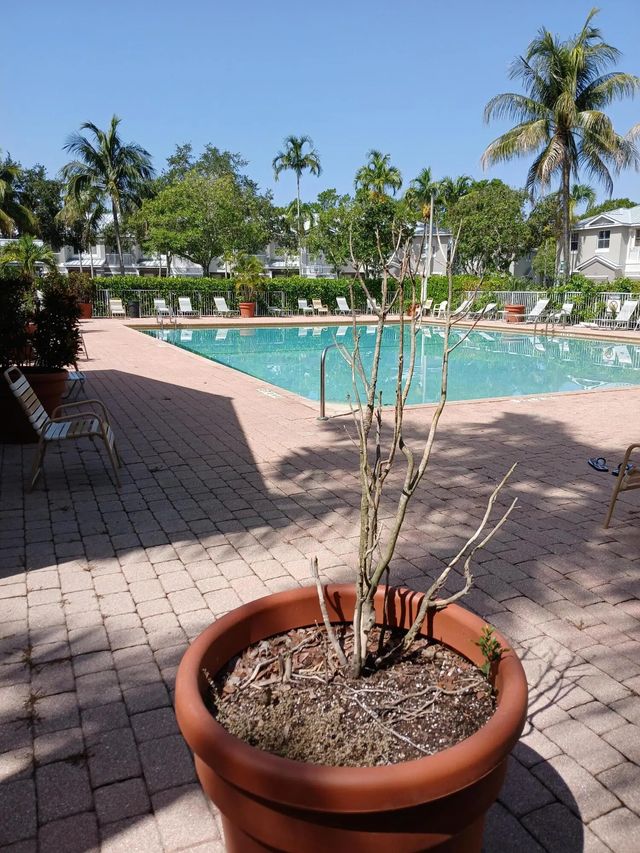 2 of 10 - 2127 Shoma Drive, Royal Palm Beach, FL