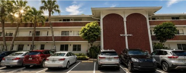 3 of 13 - 2050 Ne 39th Street #w312, Lighthouse Point, FL