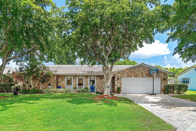 348 Sandpiper Avenue, Royal Palm Beach