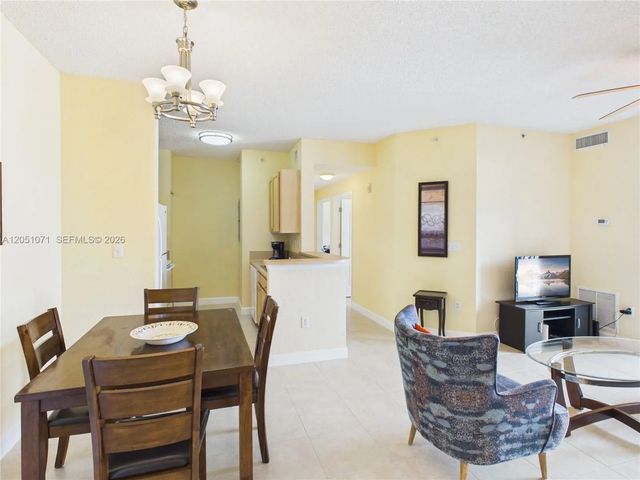 4 of 37 - 6001 Sw 70th Street #502, South Miami, FL